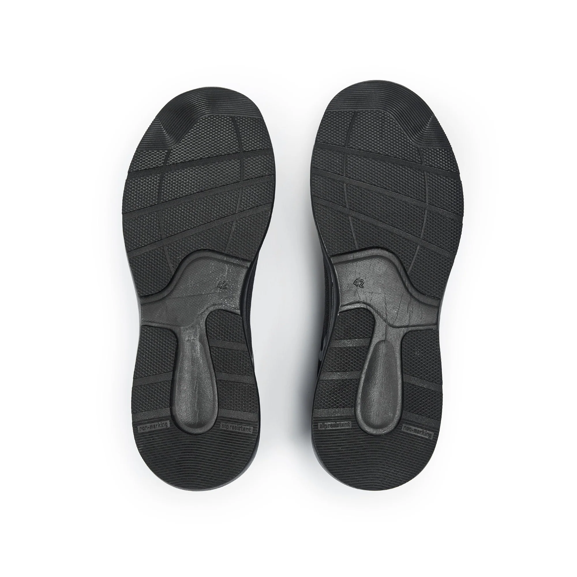 Vinter_Black_Sneakers_SUELA
